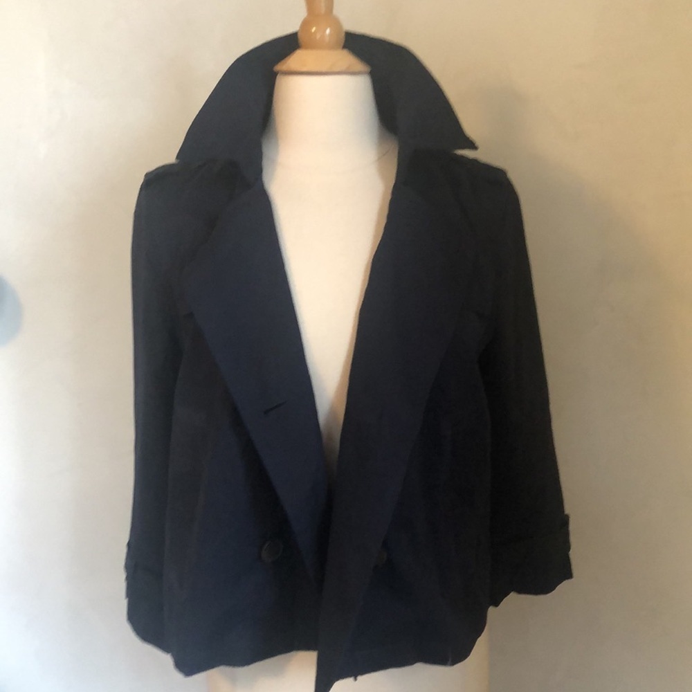 Forever 21 NWT Navy crop jacket with 3/4sleeves & button closure Size Large - Picture 6 of 11